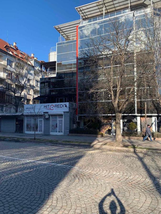 Lilia 3 Self-Check In Apartment With Hot Water Despite Prevention In The Neighborhood, Food And Drink Shop Open Until 10 Pm And Free Parking Area Next Ot 24 Hours Food And Drink Shop And Free Parking Area صوفيا المظهر الخارجي الصورة